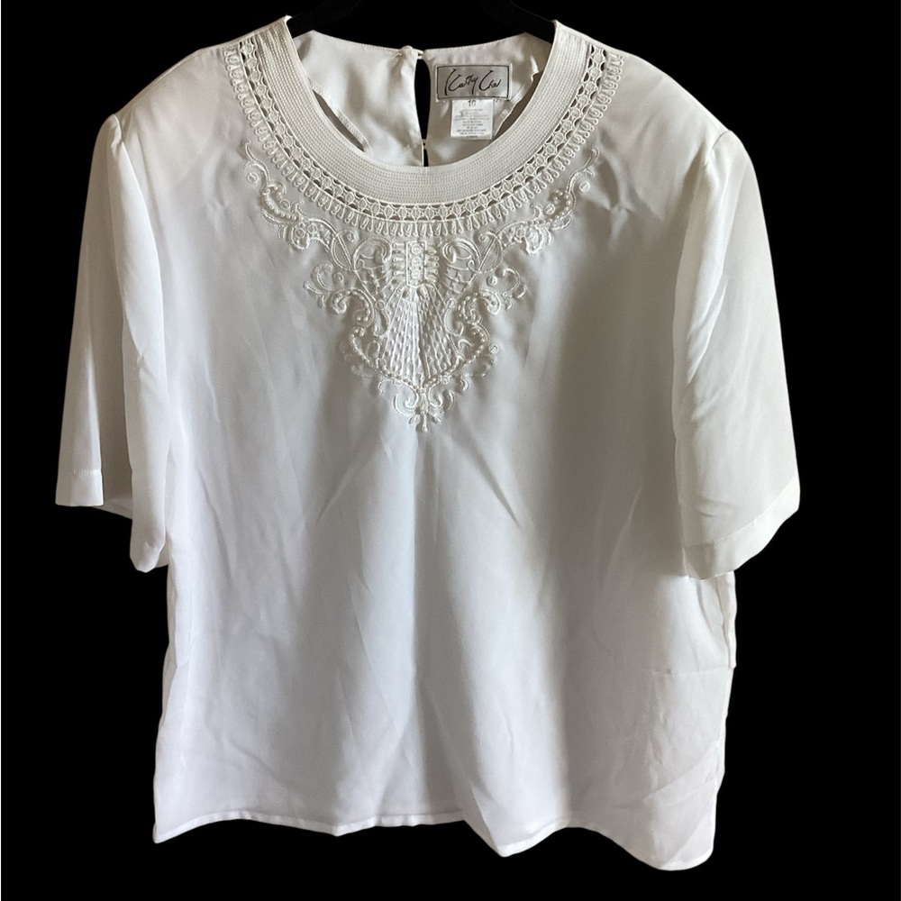 Vintage‎ Kathy Che embroidered faux pearl blouse